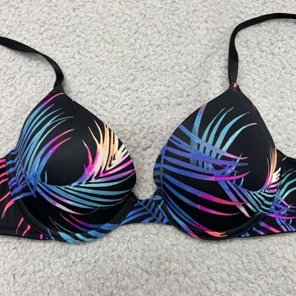 Pink Bra 34A Push Up Bra Wear Everywhere Push-Up VS Victoria Secret
